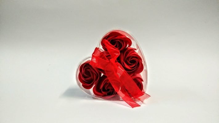 Corazón Jabón 6 Rosas