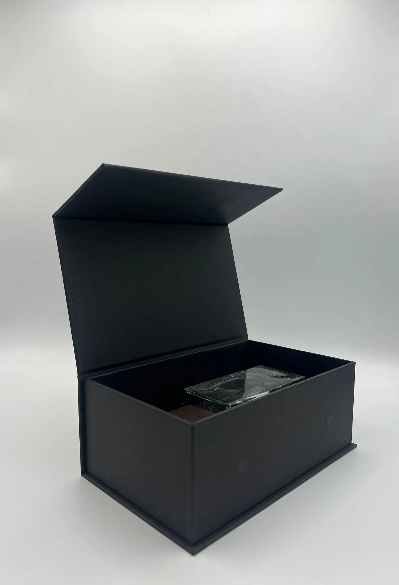 Estuche imantado premium - Imagen 7